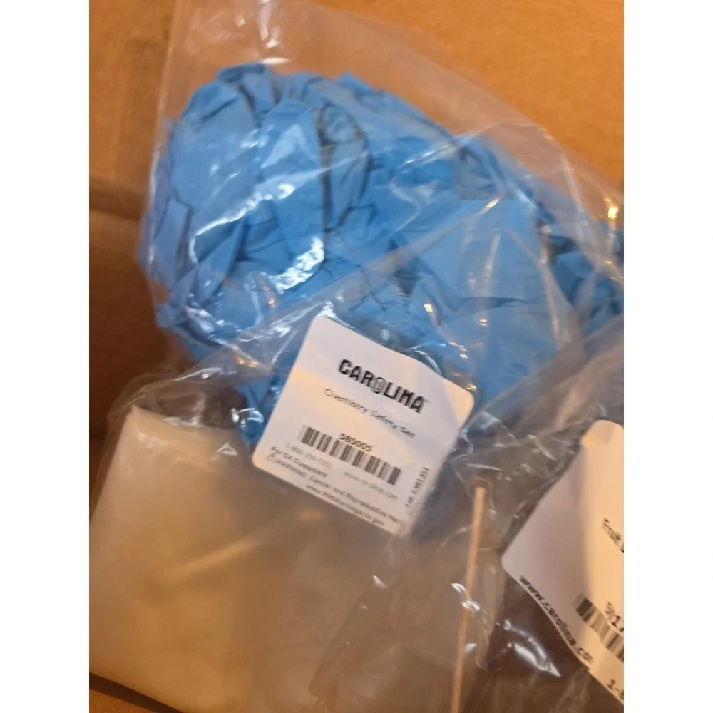 Carolina Principles of Biology Equipment Set Chemistry Safety Set‎ Incomplete